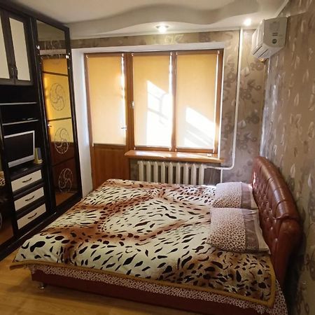 Аренда квартиры посуточно Черкассы Экстерьер фото